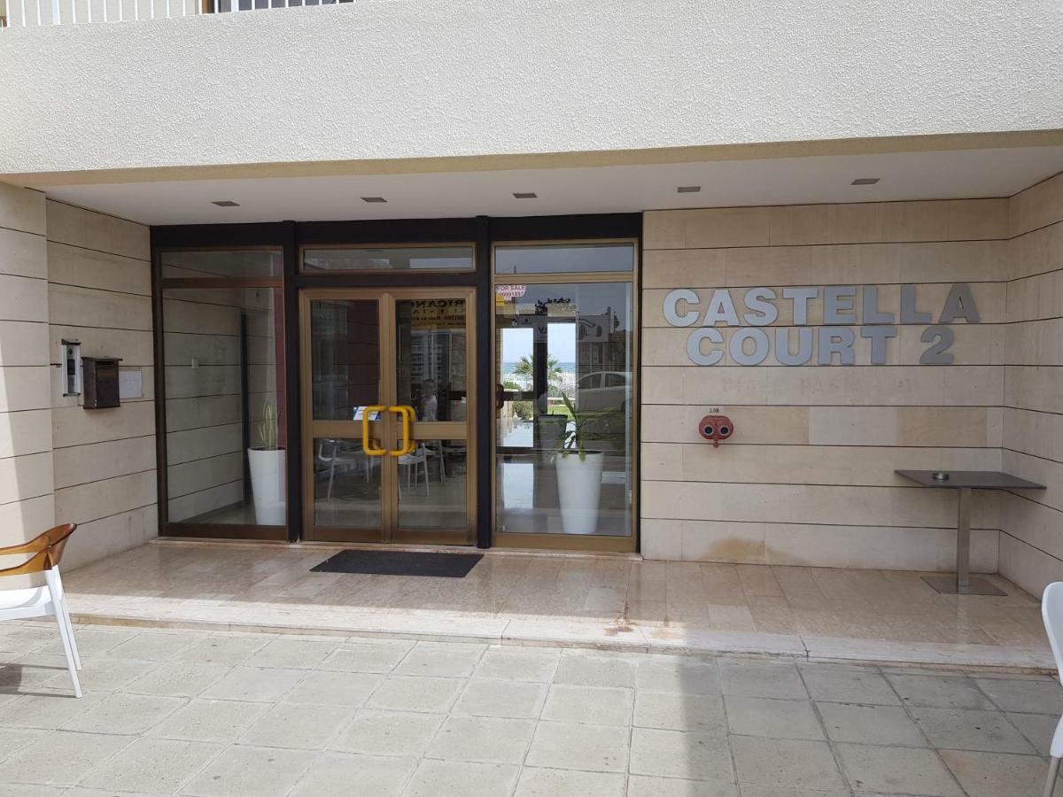 Haig'S Dream Flat On The Beach Larnaca Bagian luar foto